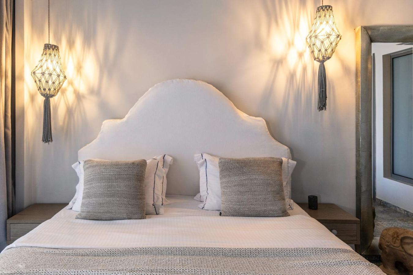 Blue Carpet Luxury Suites 페프코초리 외부 사진